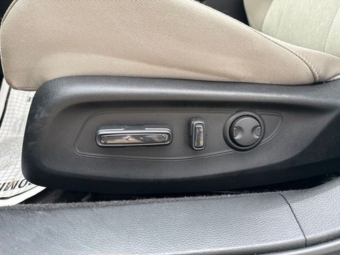 Certified 2024 Honda Accord EX image 7