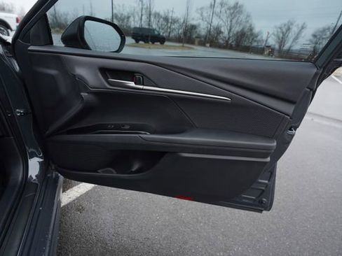 Used 2025 Toyota Camry SE image 20