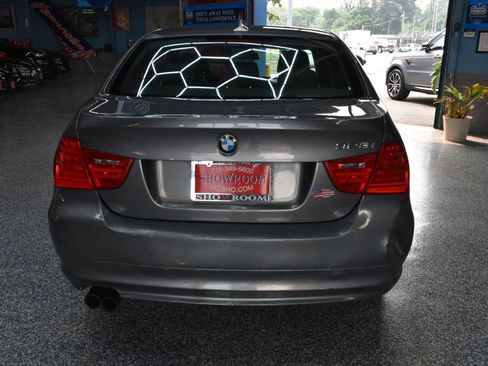 Used 2011 BMW 328i xDrive Sedan AWD/4WD image 6