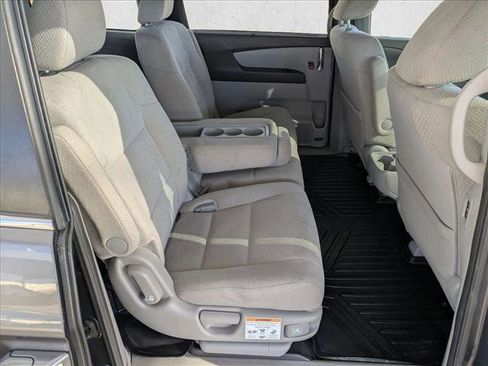 Used 2016 Honda Odyssey EX image 17