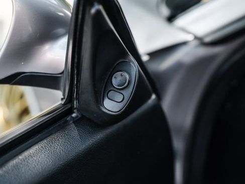 Used 2002 Porsche 911 Carrera 4 image 62