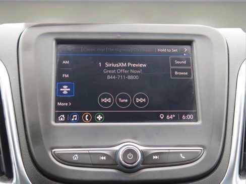 Used 2022 Chevrolet Equinox LT AWD/4WD image 17