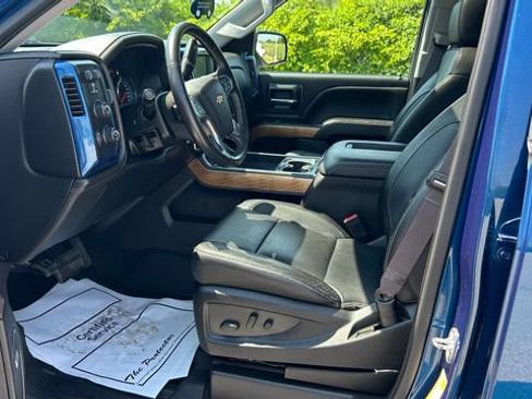 Used 2017 Chevrolet Silverado 1500 LTZ w/ High Desert Package AWD/4WD image 14