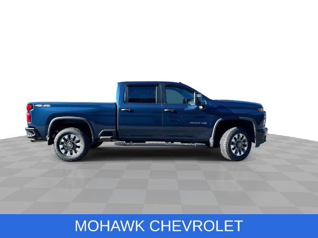 Certified 2022 Chevrolet Silverado 2500 Custom w/ Custom Value Package AWD/4WD image 9