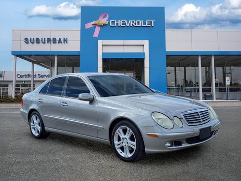 Used 2006 Mercedes-Benz E 350 Sedan image 3