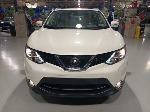 Used 2019 Nissan Rogue Sport SL AWD/4WD image 3