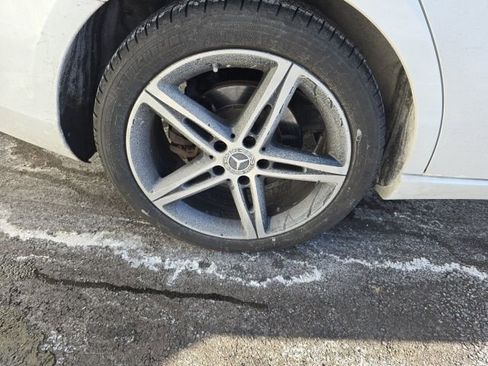 Used 2019 Mercedes-Benz A 220 4MATIC image 9