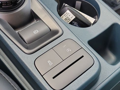 New 2026 Ford Maverick Lariat w/ Black Appearance Package image 29