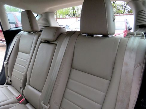 Used 2014 Ford C-MAX Energi SEL image 15