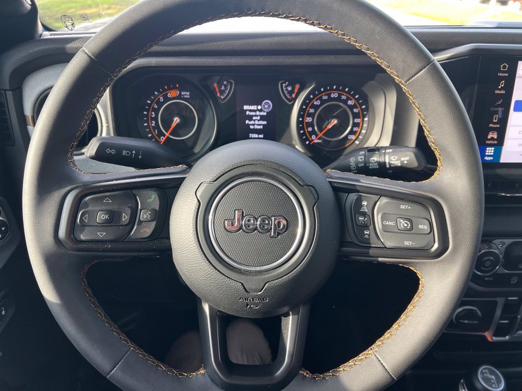 Used 2024 Jeep Wrangler Unlimited Sport AWD/4WD image 36