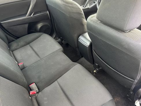 Used 2013 MAZDA MAZDA3 i SV image 28