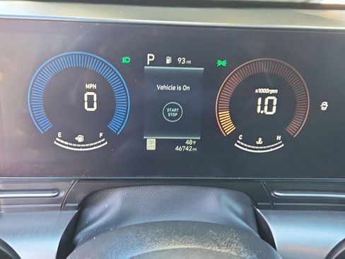 Used 2024 Hyundai Kona SEL image 19