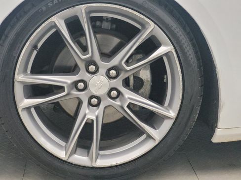 Used 2019 Chevrolet Camaro LT w/ RS Package RWD image 31