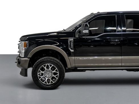 Used 2021 Ford F250 King Ranch w/ King Ranch Ultimate Package AWD/4WD image 10