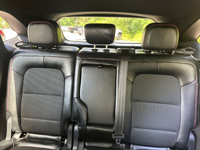 Used 2025 Ford Escape ST-Line AWD/4WD image 29