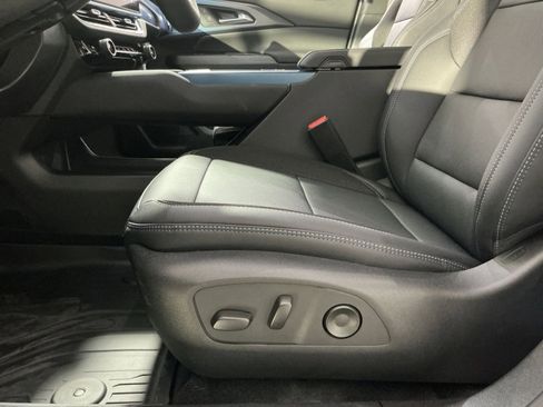 New 2026 Chevrolet Equinox EV LT image 22