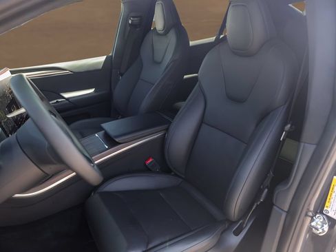 Used 2023 Tesla Model X AWD/4WD image 7