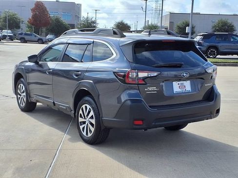 Certified 2025 Subaru Outback Premium AWD/4WD image 2