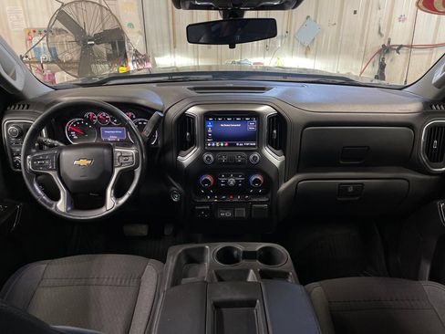 Used 2020 Chevrolet Silverado 1500 LT w/ All-Star Edition AWD/4WD image 18