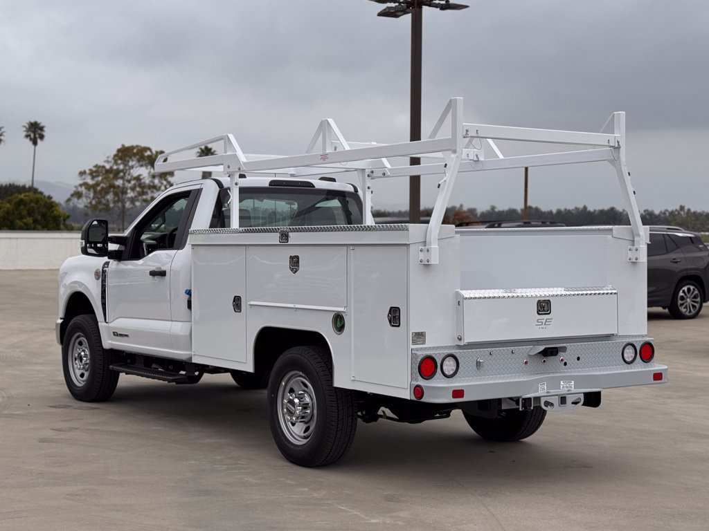 New 2025 Ford F350 XL w/ XL Chrome Package AWD/4WD image 12