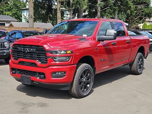 New 2026 RAM 2500 Big Horn AWD/4WD image 3