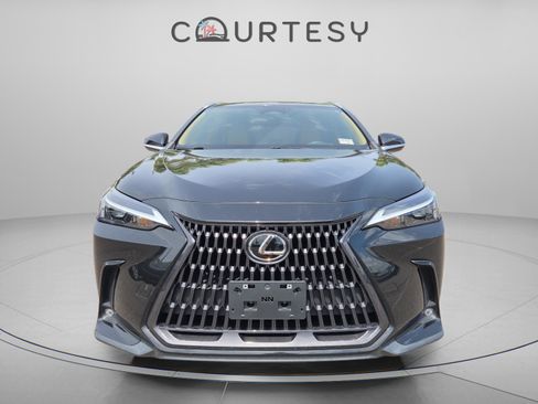 Used 2023 Lexus NX 250 FWD w/ Towing Package (2000 Lbs) image 8