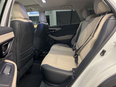 Certified 2025 Subaru Outback Limited image 37