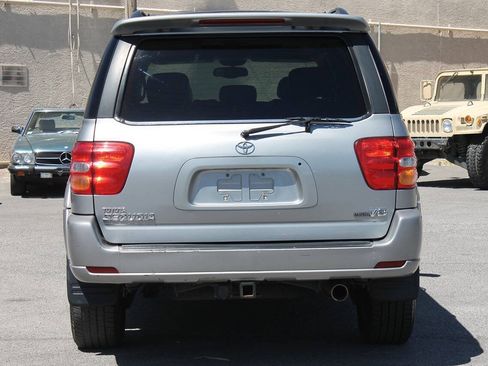Used 2003 Toyota Sequoia Limited RWD image 7