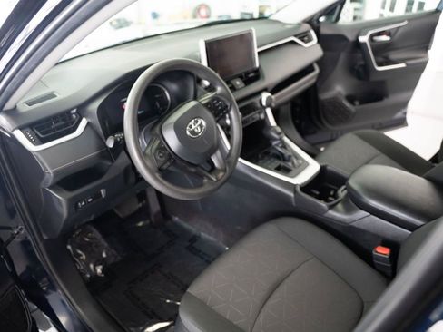 Used 2024 Toyota RAV4 XLE AWD/4WD image 12