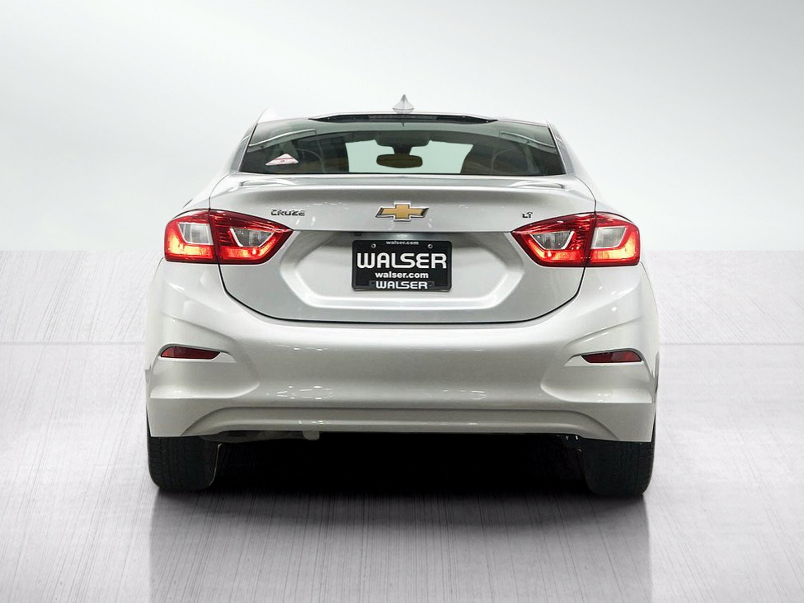 Used 2016 Chevrolet Cruze LT FWD image 4