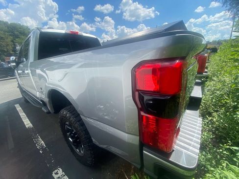 Used 2024 Ford F250 Platinum w/ Tremor Off-Road Package AWD/4WD image 7