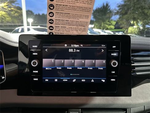 New 2025 Volkswagen Jetta SE image 18