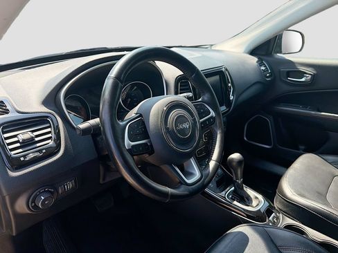 Used 2019 Jeep Compass Limited w/ Advanced Safety Group AWD/4WD image 11