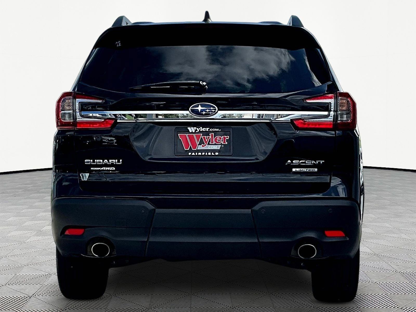 Used 2023 Subaru Ascent Limited AWD/4WD image 5