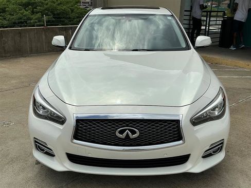Used 2015 INFINITI Q50 Premium w/ Deluxe Touring Package RWD image 11