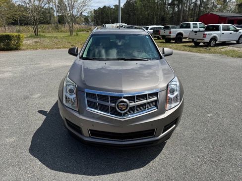 Used 2011 Cadillac SRX Luxury image 2