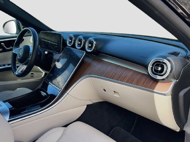 Certified 2023 Mercedes-Benz C 300 4MATIC Sedan image 17