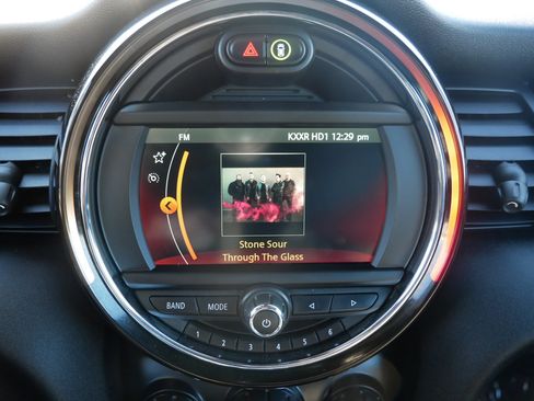 Used 2021 MINI Cooper 2-Door Hardtop w/ Storage Package image 20