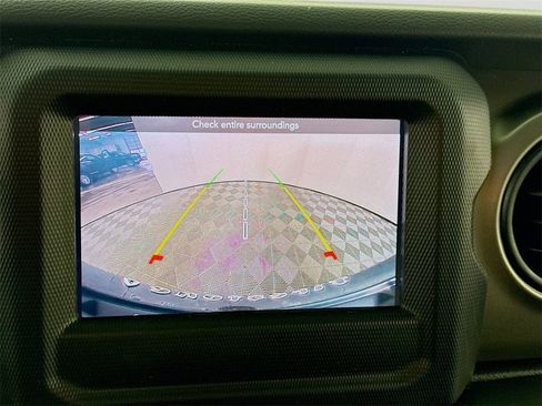 Used 2020 Jeep Wrangler Sport image 7