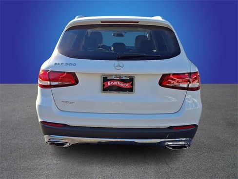 Used 2016 Mercedes-Benz GLC 300 w/ Premium Package image 5