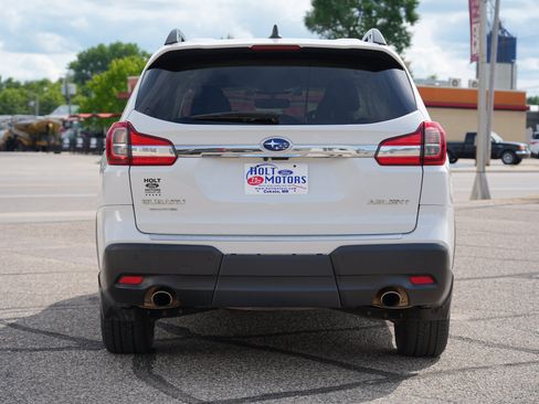 Used 2021 Subaru Ascent Premium w/ Convenience Package AWD/4WD image 4