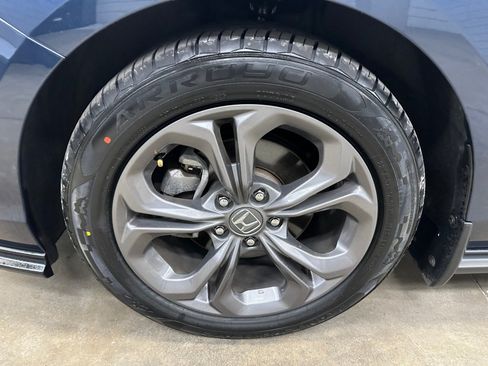 Used 2024 Honda Accord EX image 33