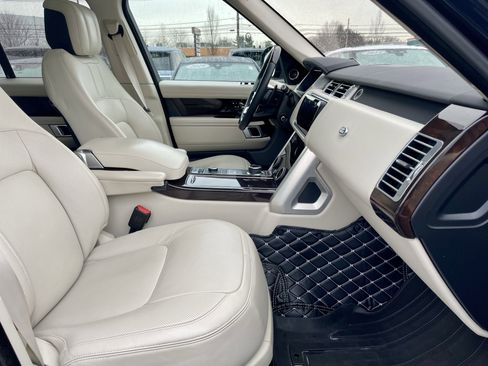 Used 2022 Land Rover Range Rover Westminster Edition image 15