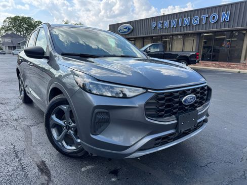 Used 2024 Ford Escape ST-Line w/ Equipment Group 301A FWD image 1