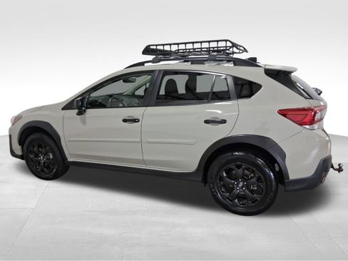 Used 2023 Subaru Crosstrek 2.0i Premium w/ Special Edition AWD/4WD image 7