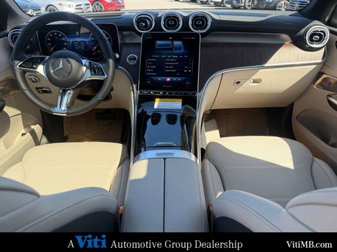 New 2026 Mercedes-Benz GLC 300 4MATIC image 2