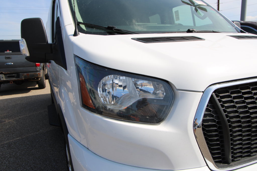 Used 2025 Ford Transit 350 XLT RWD image 9