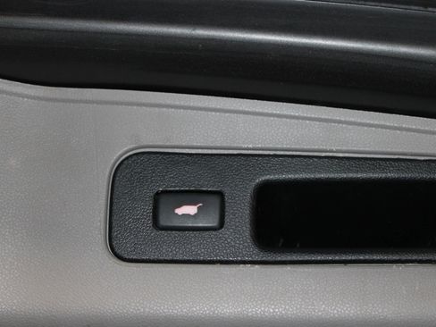Used 2012 Honda Odyssey EX-L image 38