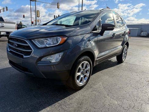 Used 2019 Ford EcoSport SE w/ Interior Protection Package AWD/4WD image 4