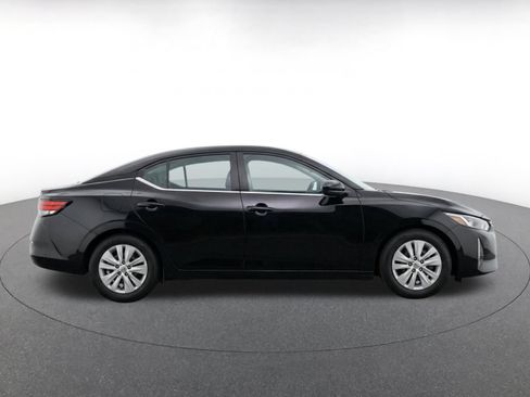 Used 2025 Nissan Sentra S FWD image 14